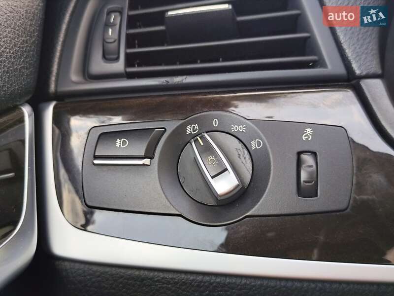 Седан BMW 5 Series 2012 в Киеве