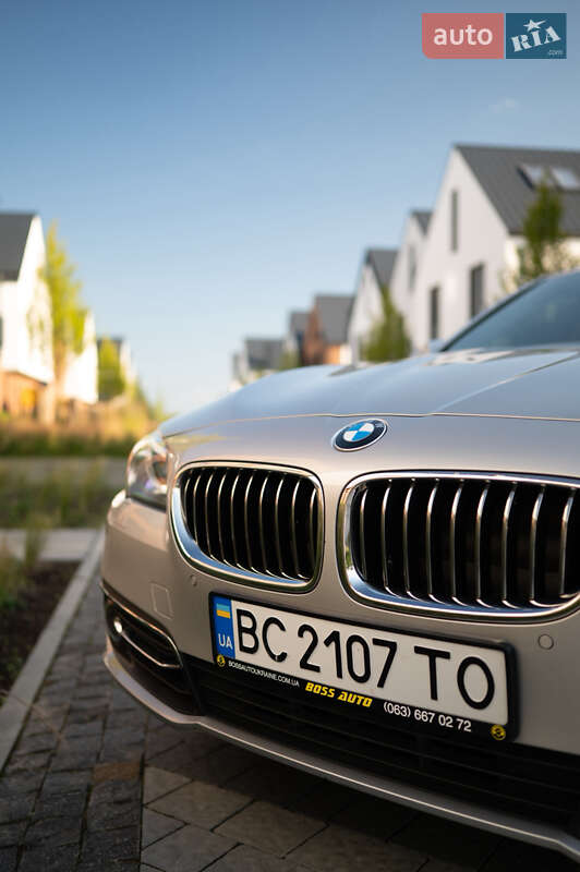Седан BMW 5 Series 2013 в Львове