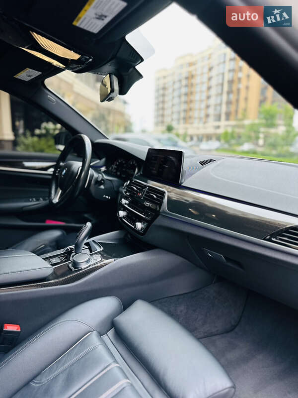 Седан BMW 5 Series 2019 в Києві