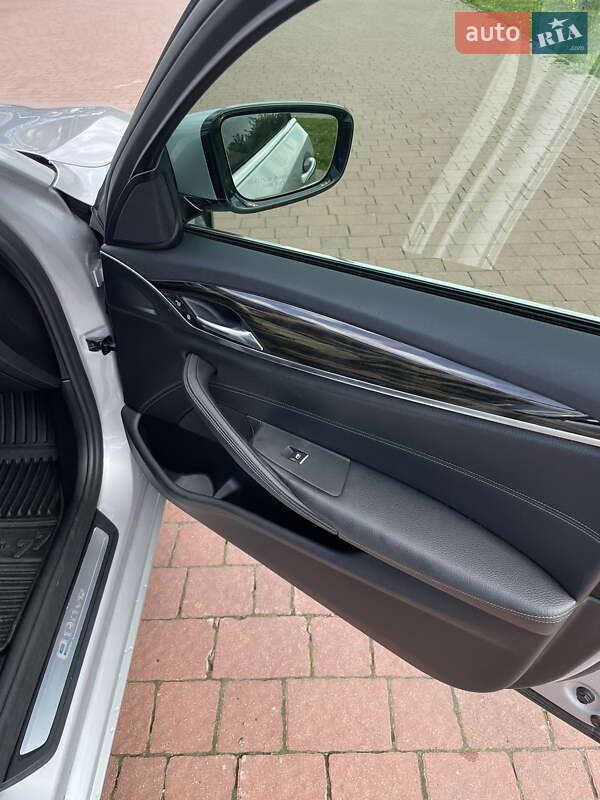 Седан BMW 5 Series 2018 в Трускавці