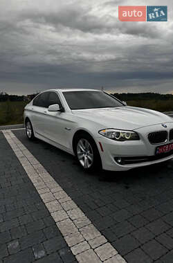 Седан BMW 5 Series 2012 в Львові