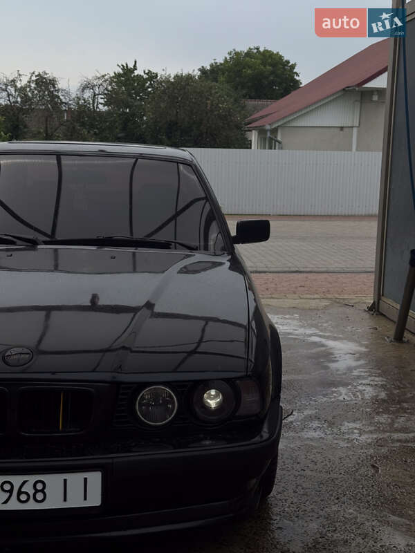 Седан BMW 5 Series 1994 в Коломиї