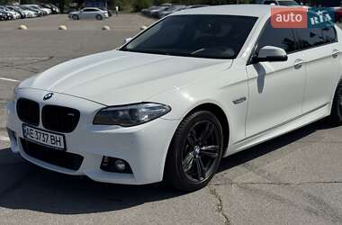 Седан BMW 5 Series 2016 в Дніпрі