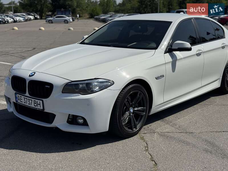 BMW 5 Series 2016