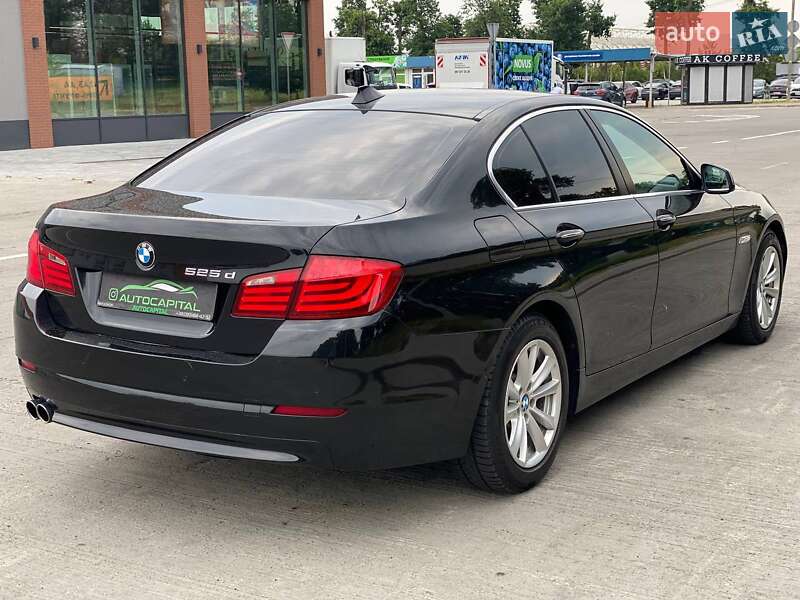 Седан BMW 5 Series 2010 в Киеве