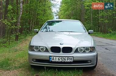 Седан BMW 5 Series 2001 в Києві