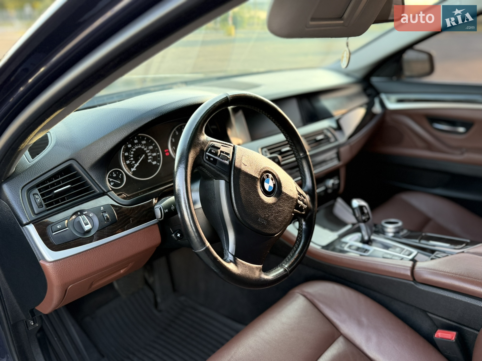 2013 BMW 5er - мініатюра 19