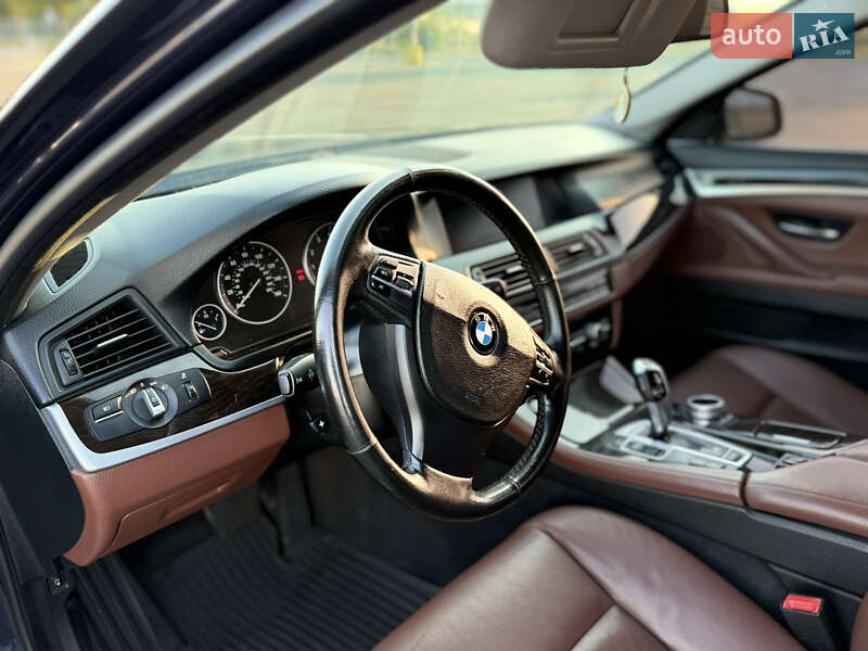 Седан BMW 5 Series 2013 в Бершади фото 19 Седан BMW 5 Series 2013 в Бершади