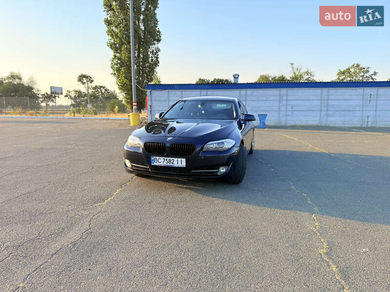 Седан BMW 5 Series 2013 в Бершади фото 32 Седан BMW 5 Series 2013 в Бершади