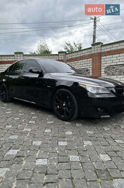 Седан BMW 5 Series 2004 в Харкові