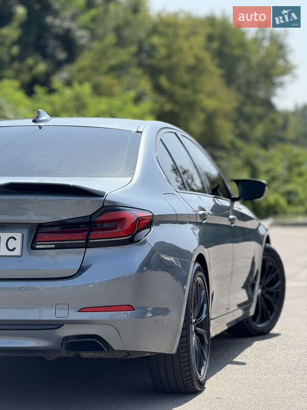 Седан BMW 5 Series 2020 в Днепре фото 3 Седан BMW 5 Series 2020 в Днепре
