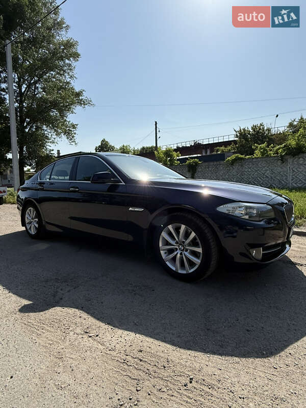 Седан BMW 5 Series 2013 в Черкассах
