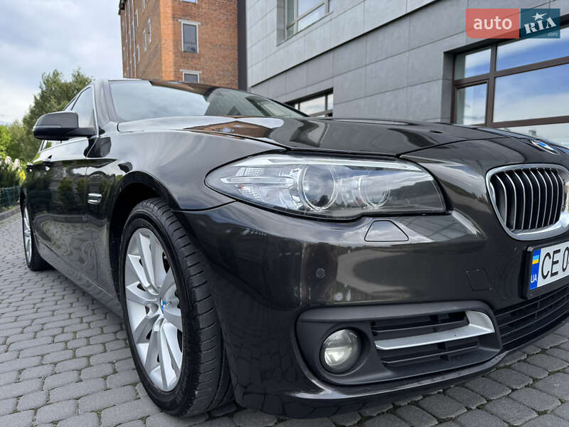 Седан BMW 5 Series 2016 в Хмельницком