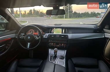 Седан BMW 5 Series 2016 в Львове