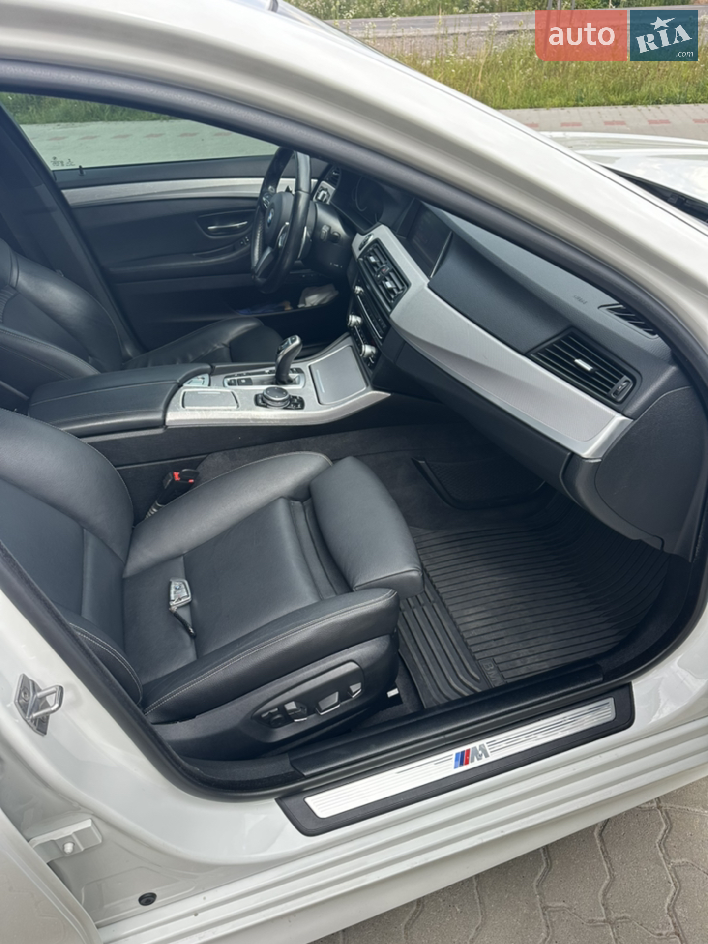 2016 BMW 5er - мініатюра 12