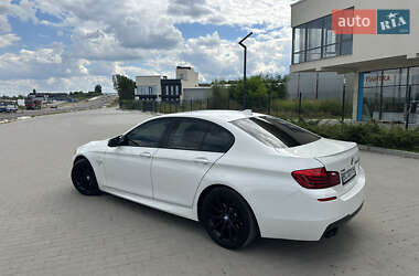Седан BMW 5 Series 2016 в Львове