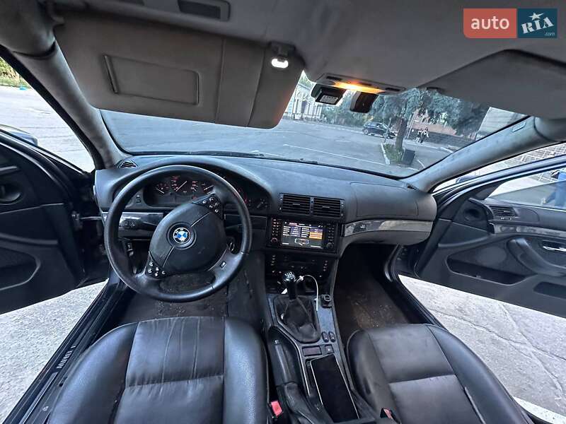 BMW 5 Series 1998