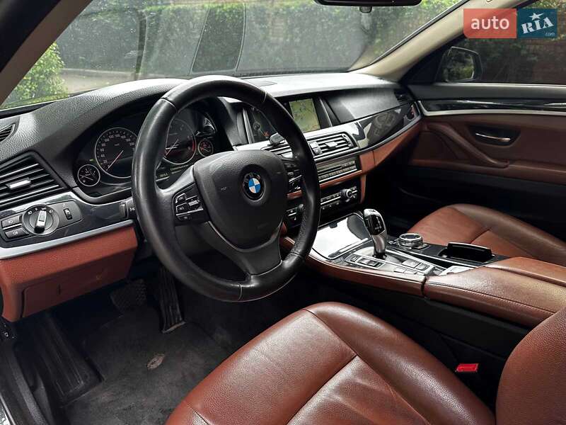 Седан BMW 5 Series 2014 в Киеве