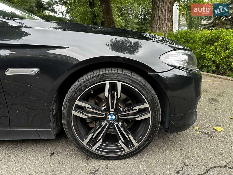 Седан BMW 5 Series 2014 в Киеве
