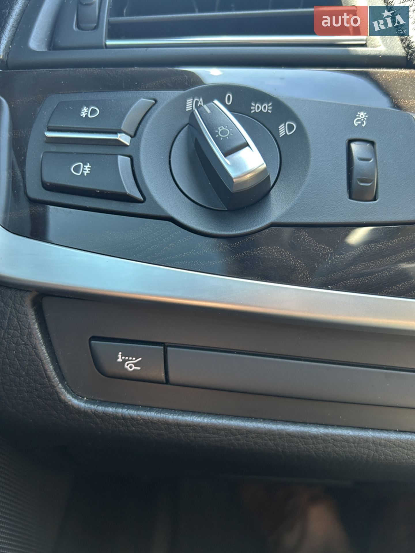 2012 BMW 5er - мініатюра 13