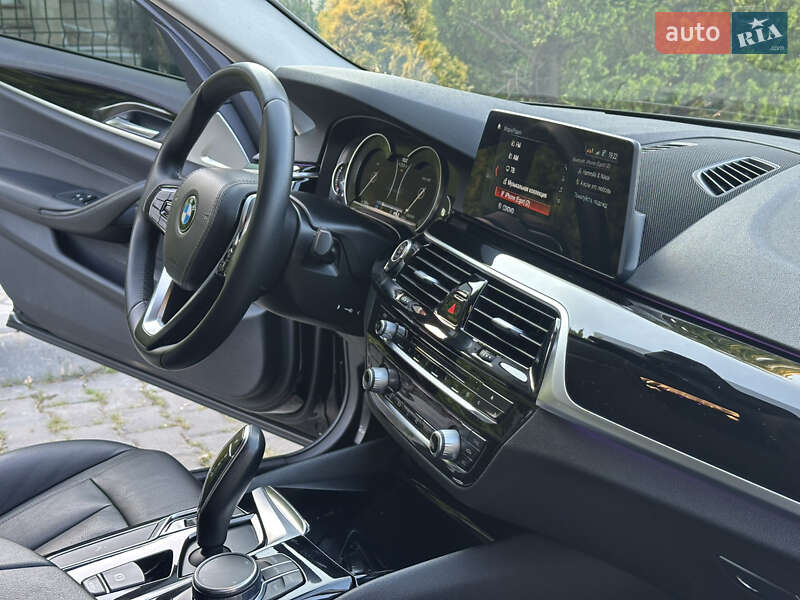 Седан BMW 5 Series 2017 в Одессе