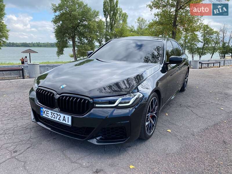 BMW 5 Series 2021