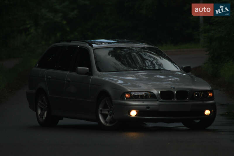 Універсал BMW 5 Series 2000 в Києві