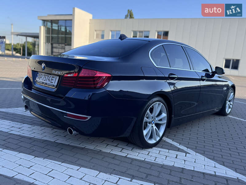 Седан BMW 5 Series 2016 в Запорожье