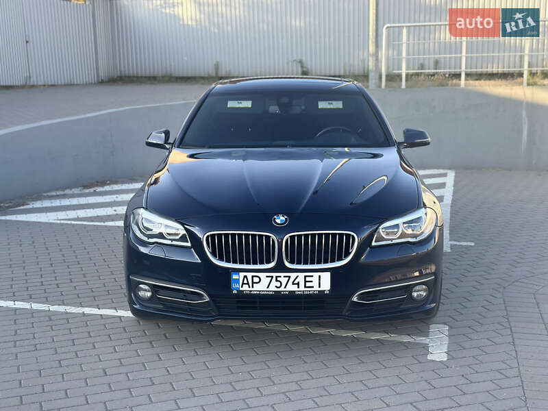 Седан BMW 5 Series 2016 в Запорожье