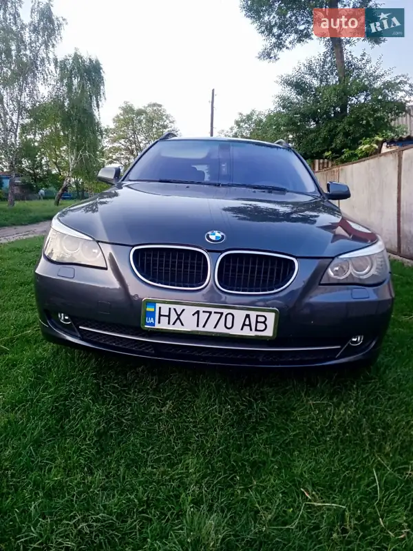 BMW 5 Series 2010
