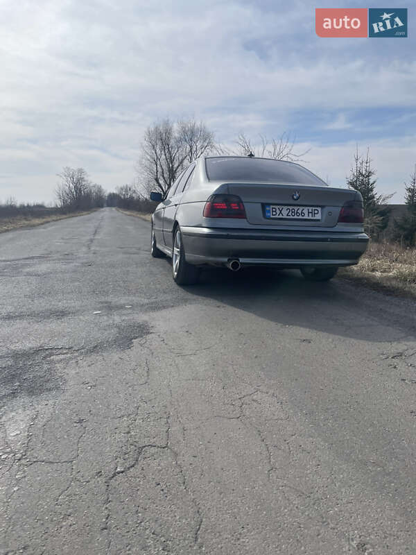 Седан BMW 5 Series 1999 в Хмельницком