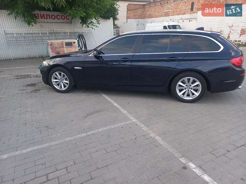 Универсал BMW 5 Series 2011 в Черновцах