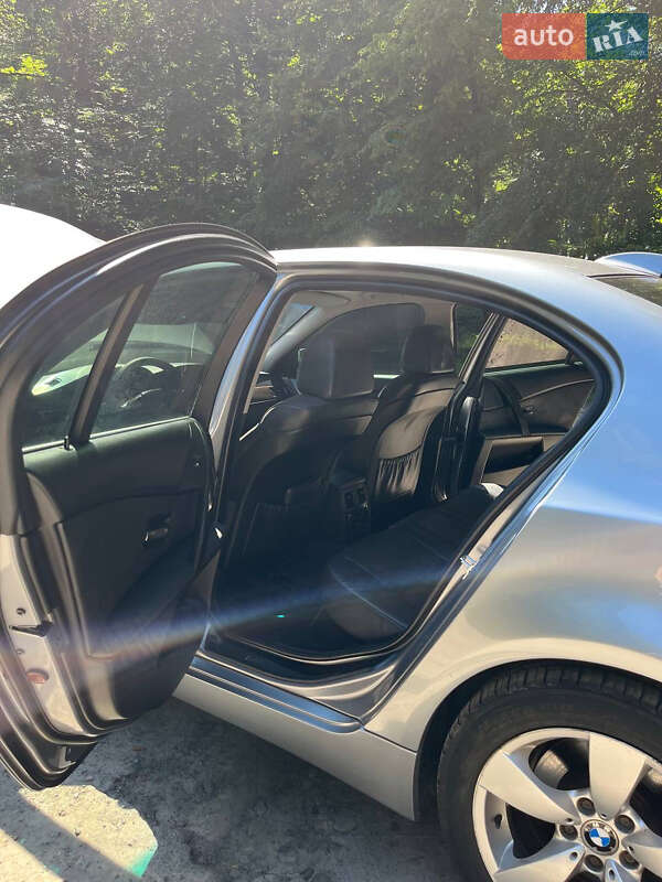 Седан BMW 5 Series 2006 в Львове