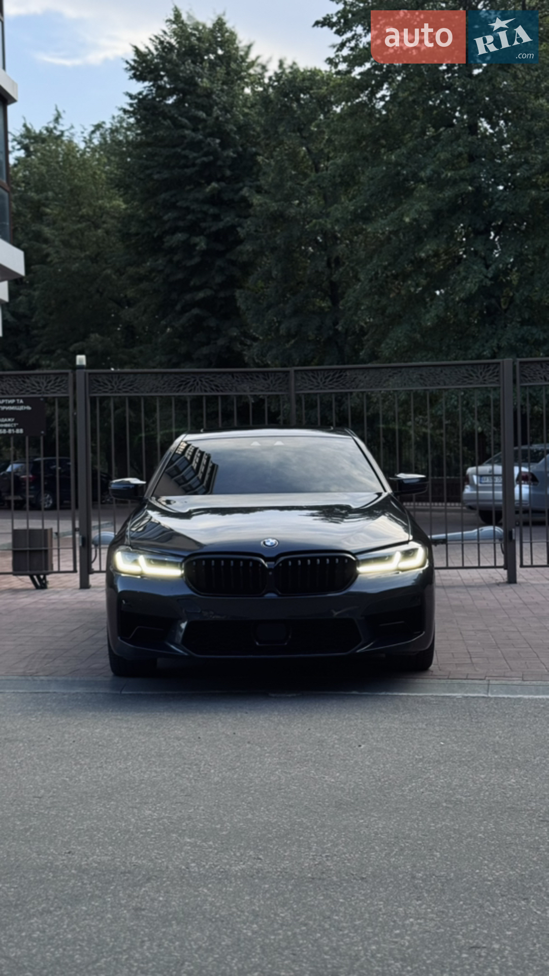 2017 BMW 5er - мініатюра 2