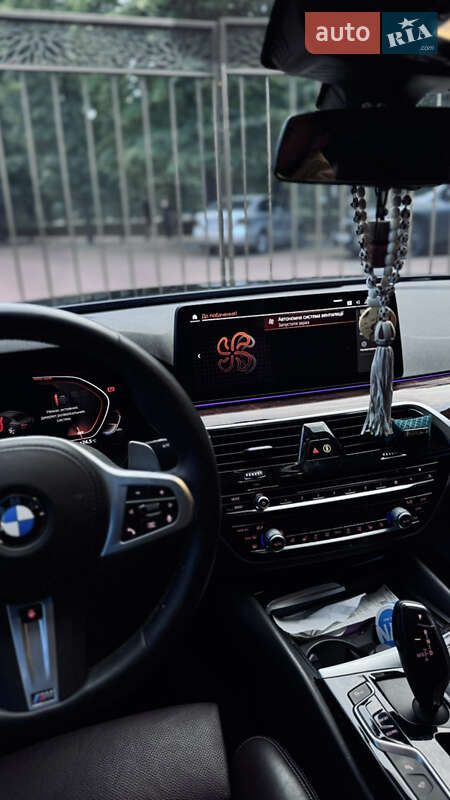Седан BMW 5 Series 2017 в Киеве фото 15 Седан BMW 5 Series 2017 в Киеве