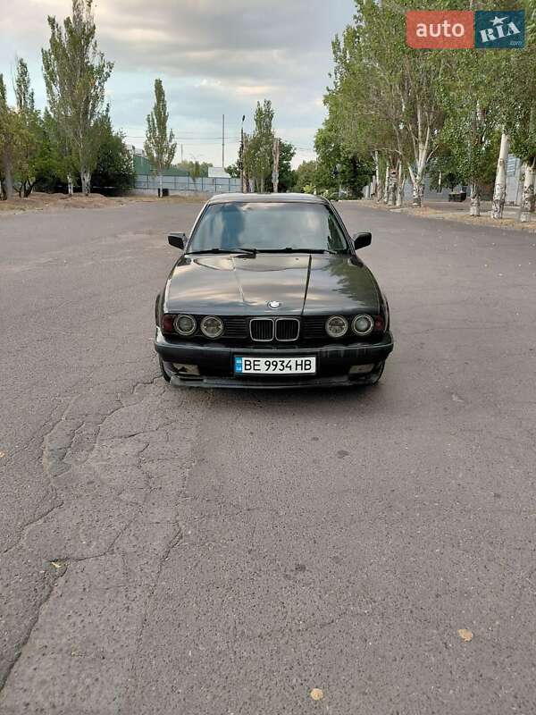 Седан BMW 5 Series 1992 в Николаеве фото 3 Седан BMW 5 Series 1992 в Николаеве