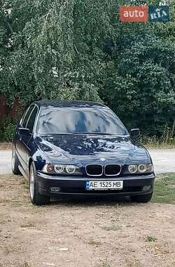 Седан BMW 5 Series 1997 в Днепре