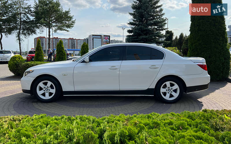 Седан BMW 5 Series 2008 в Львові