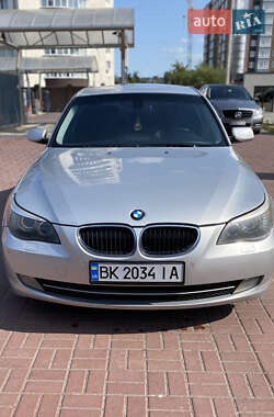 Седан BMW 5 Series 2008 в Ровно