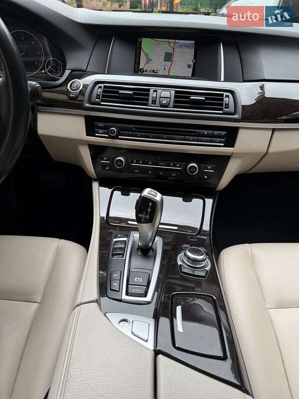 Седан BMW 5 Series 2014 в Києві