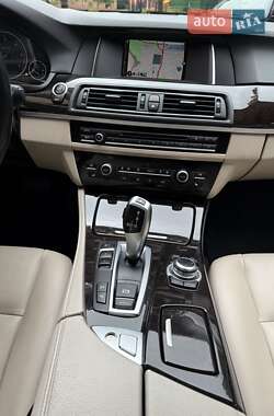 Седан BMW 5 Series 2014 в 