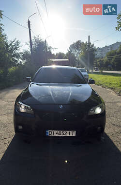 Седан BMW 5 Series 2013 в Чернівцях
