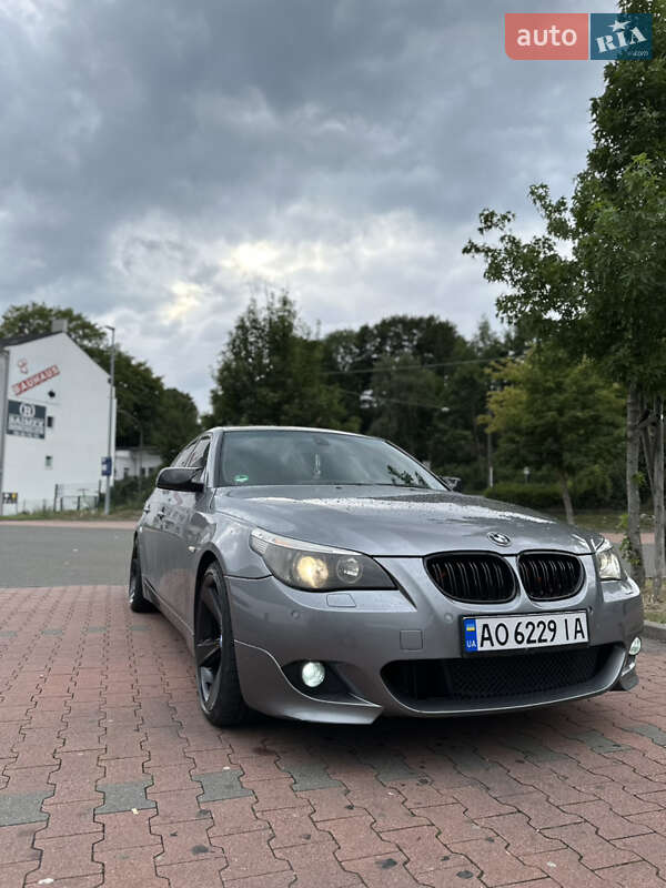 BMW 5 Series 2005