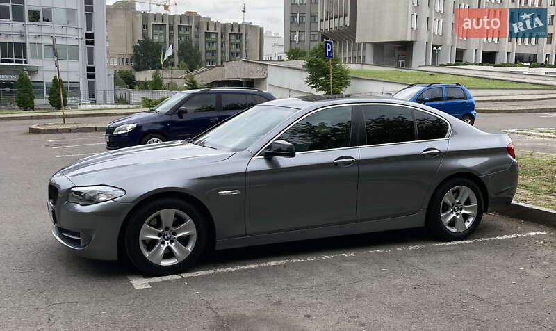 Седан BMW 5 Series 2013 в Львове фото 8 Седан BMW 5 Series 2013 в Львове