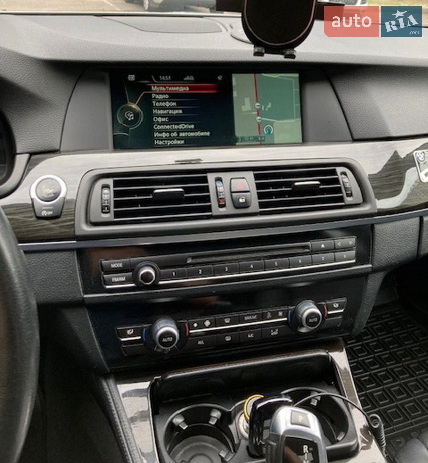2013 BMW 5er - мініатюра 12