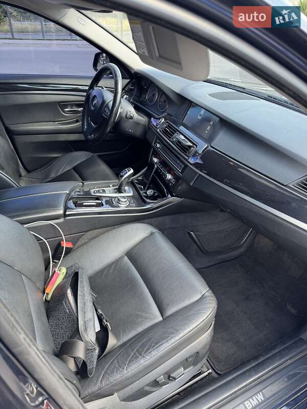 Седан BMW 5 Series 2011 в Києві фото 5 Седан BMW 5 Series 2011 в Києві