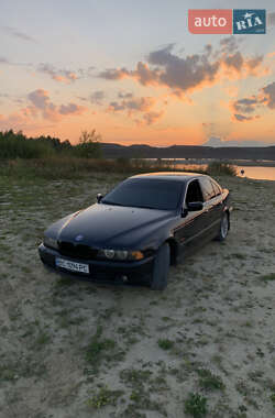 Седан BMW 5 Series 2001 в Львові