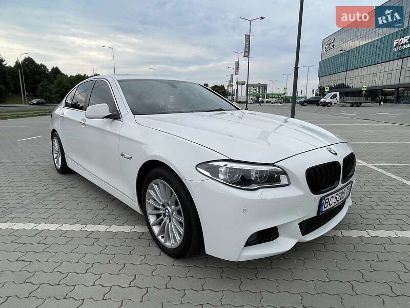 Седан BMW 5 Series 2013 в Львові