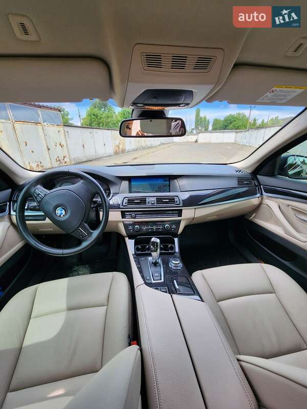 Седан BMW 5 Series 2011 в Одессе фото 32 Седан BMW 5 Series 2011 в Одессе