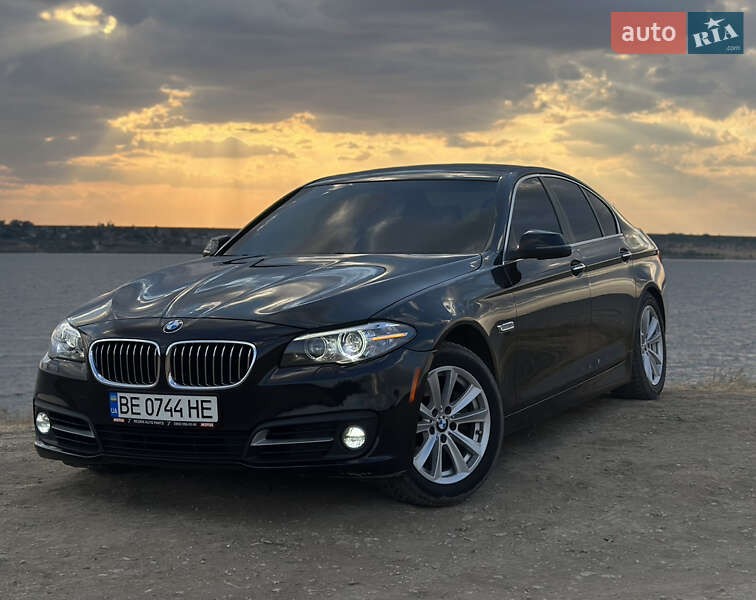 Седан BMW 5 Series 2014 в 